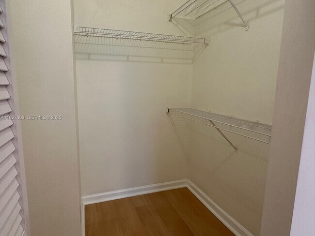 Building Photo - 1919 Van Buren St