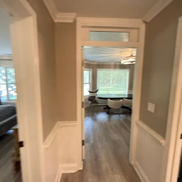 Building Photo - 1215 Glacier Stage Ln