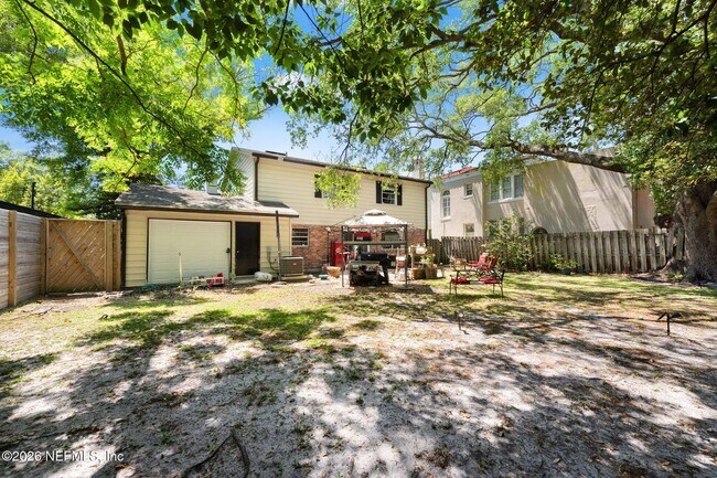 Building Photo - 4339 Genoa Ave