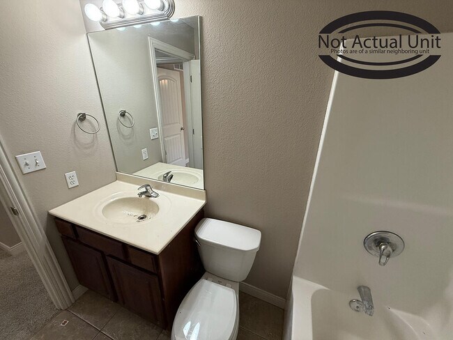 Building Photo - 7381 Arratt Ct