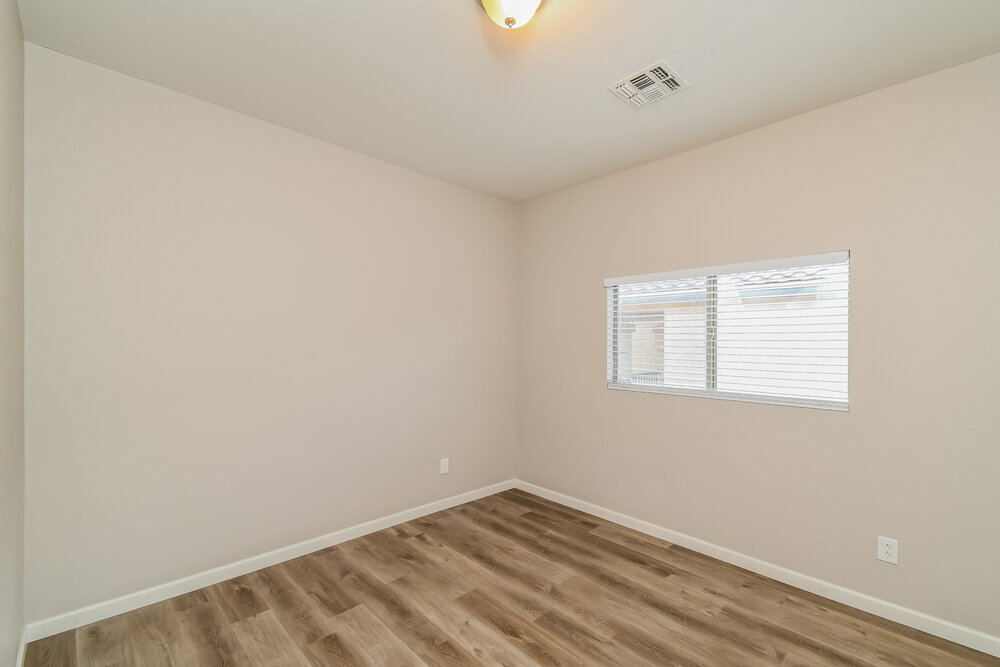 Building Photo - 10434 E Azalea Ave