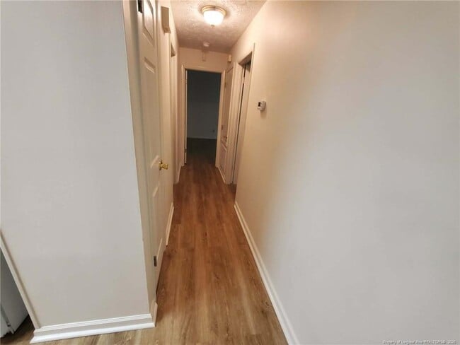 Building Photo - 1865 Tryon Dr