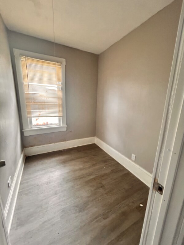 Building Photo - 6603 Gertrude Ave
