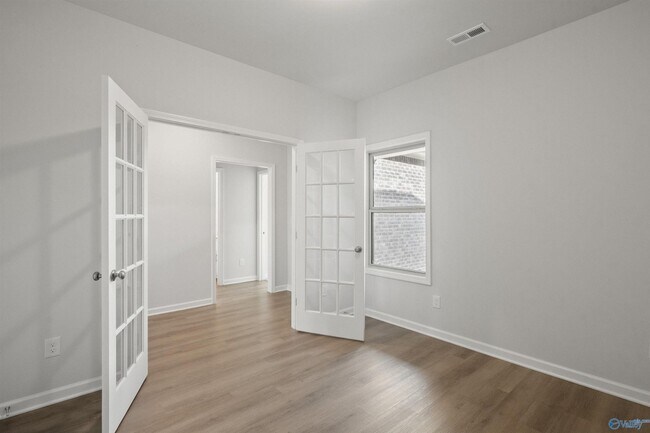 Building Photo - 4 Bedrooms in Hazel Green!!