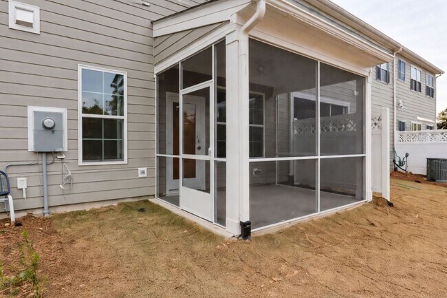 Building Photo - 1208 Craigmeade Dr