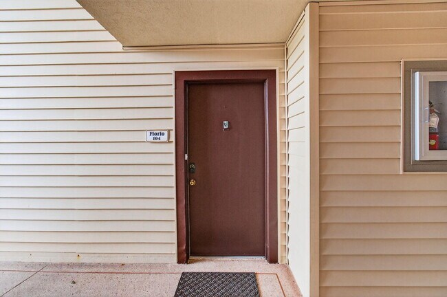 Building Photo - 15496 Lakes of Delray Blvd