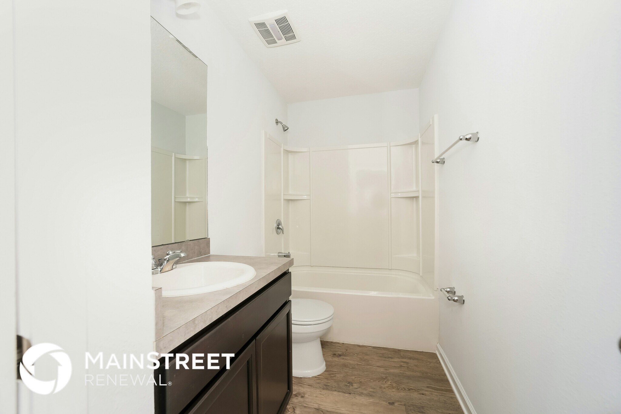 Building Photo - 512 Eiseman Wy