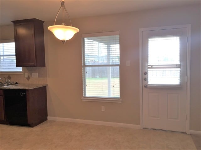 Building Photo - 17022 Sperry Landing Dr