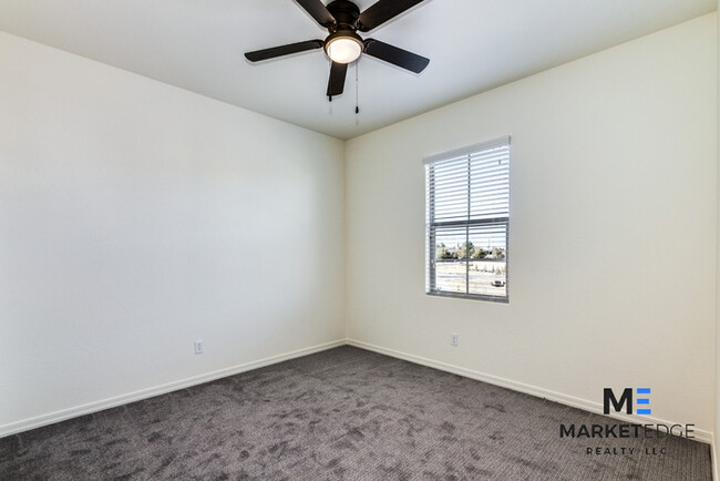 Building Photo - House in Gilbert! JOIN THE WAITLIST!