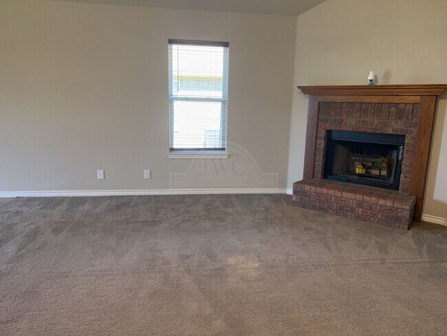 Building Photo - 2604 Tarrant County Dr