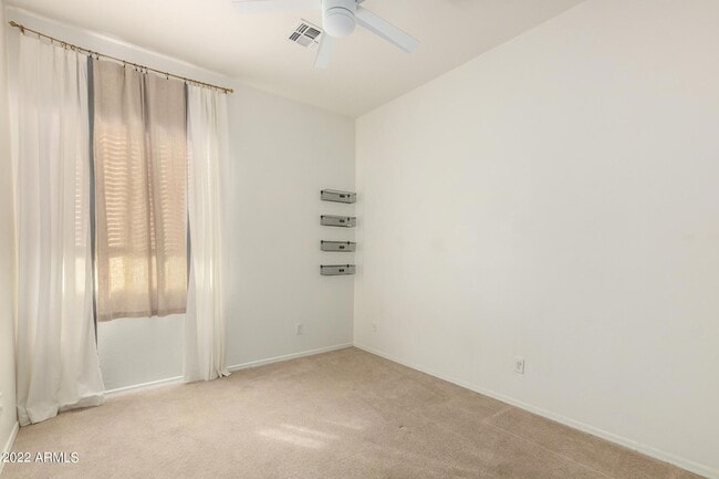 Building Photo - 10440 W Cashman Dr