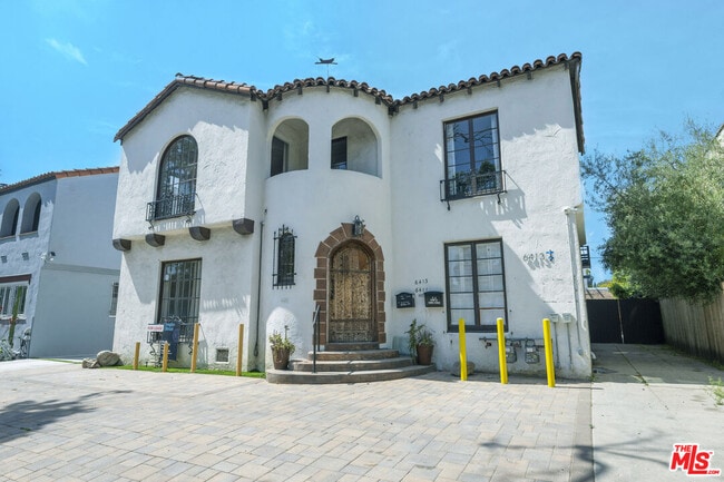 Primary Photo - 6413 W 6th St