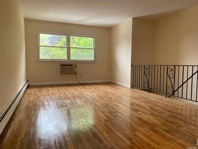 Building Photo - 209-11 41st Ave