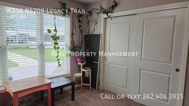 Building Photo - W216N6209-N6209 Legacy Trail