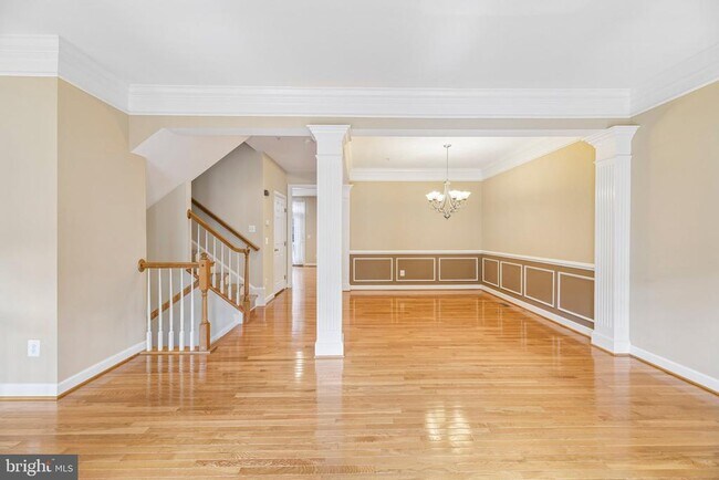 Building Photo - 7979 Vigne Ct