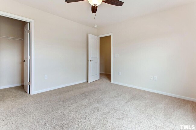 Building Photo - 224 Lynchwick Ln