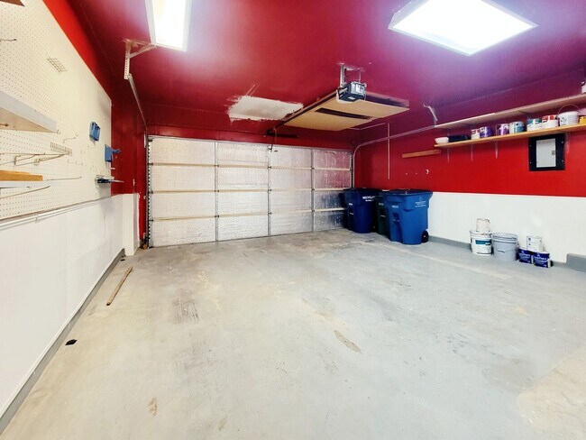 Building Photo - Beautiful 3/BR 2.5/BA Home for Rent in Austin!