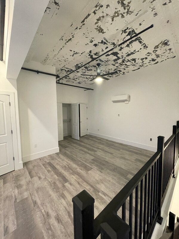 Building Photo - 177 Chestnut St