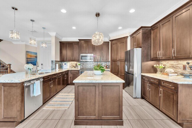 Building Photo - 7861 Blue Tanzanite Way