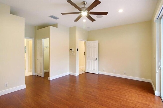 Building Photo - 5873 NW 120th Terrace