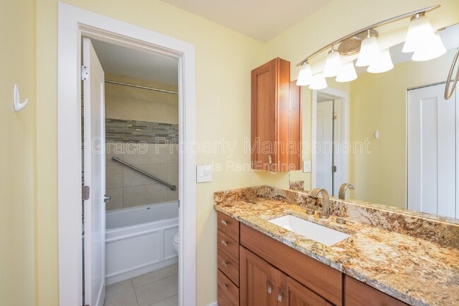 Building Photo - 4608 Greenbriar Ct