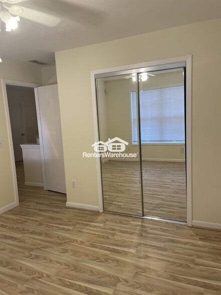 Building Photo - 11080 Kimball Crest Dr