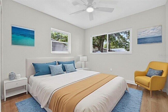 Building Photo - 2710 Boca Ciega Dr N