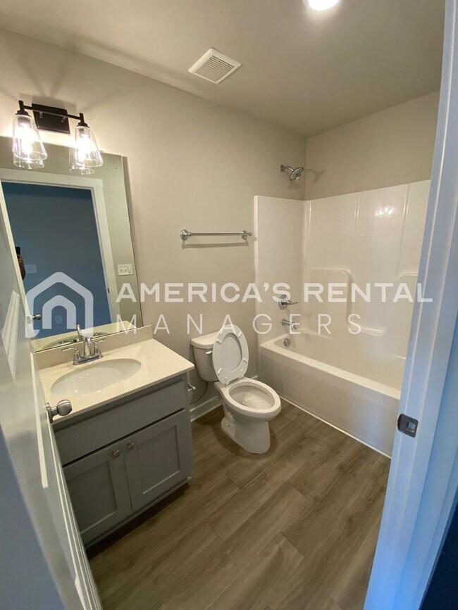 Building Photo - Spacious Home for Rent in Meridianville, AL!