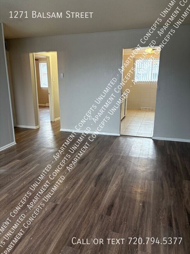 Building Photo - 1271 Balsam St