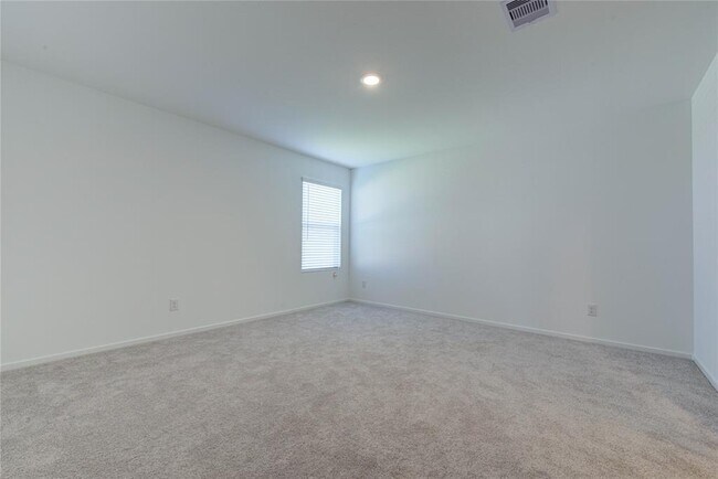 Building Photo - 640 Magnolia Creek Dr