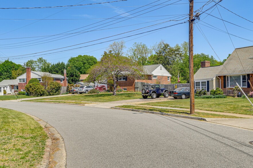 Building Photo - 5929 Camberly Ave