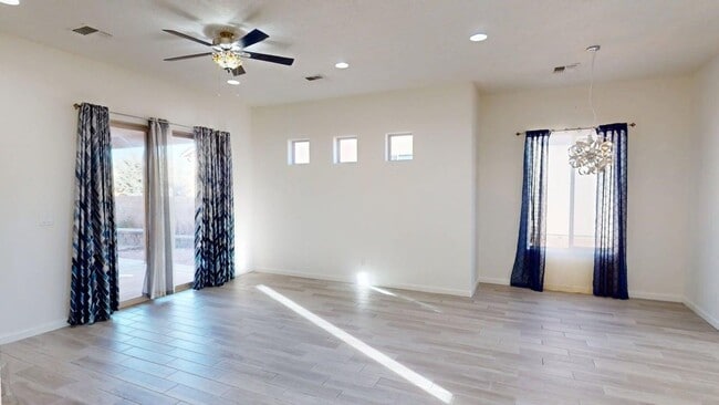 Building Photo - Rancho Viejo Gem 3 Bed 2 Bath 2 Car Garage. Beautiful Patio