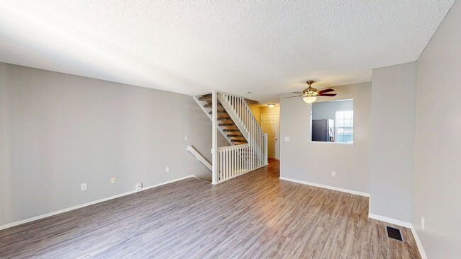 Building Photo - 1778 Ridgebury Dr