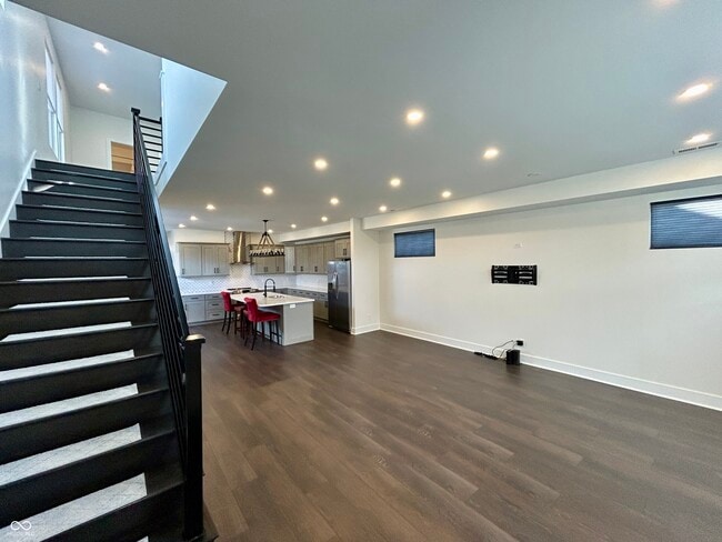 Building Photo - 2511 S Delaware St