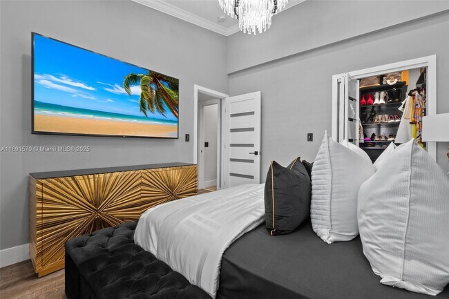 Building Photo - 13160 SW 64th Terrace