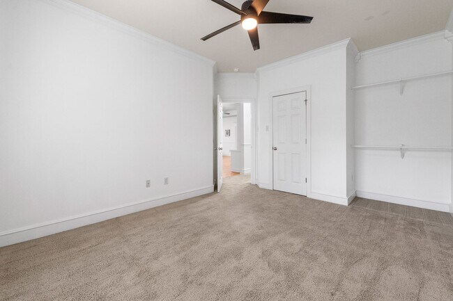 Building Photo - Solar Provided on Great Maumelle home