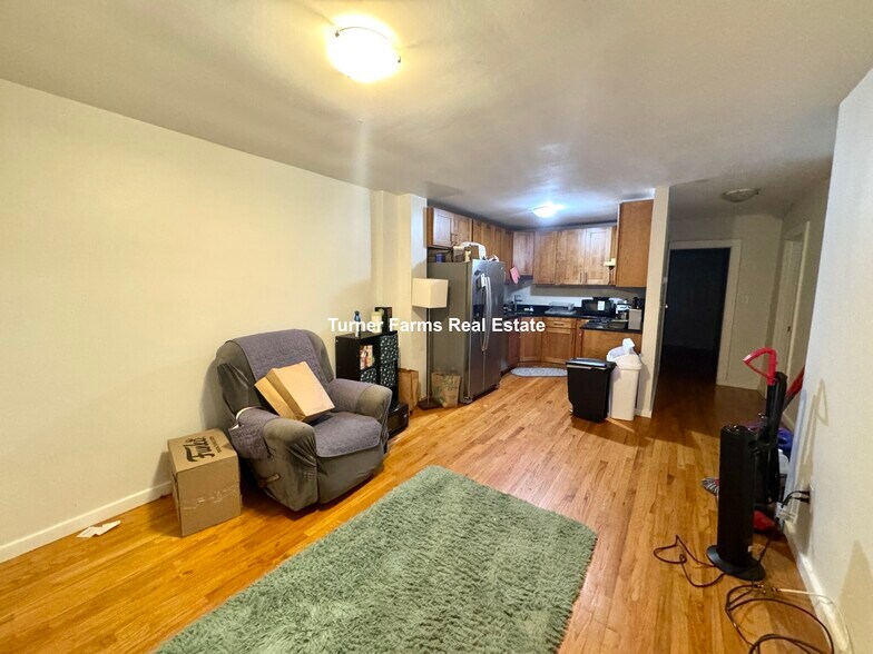 Building Photo - 171 Rindge Ave