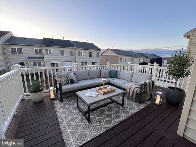 Building Photo - 25513 Oak Medley Terrace