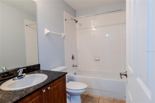 Building Photo - 8208 Downpatrick Ct