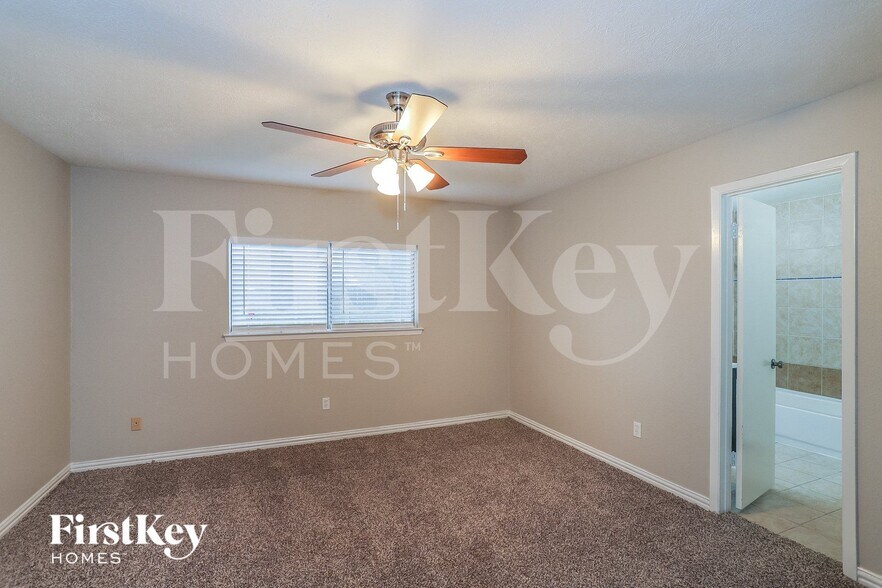 Building Photo - 2334 Webster Ranch Rd