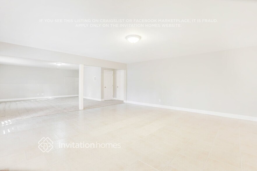 Building Photo - 702 Sycamore Dr