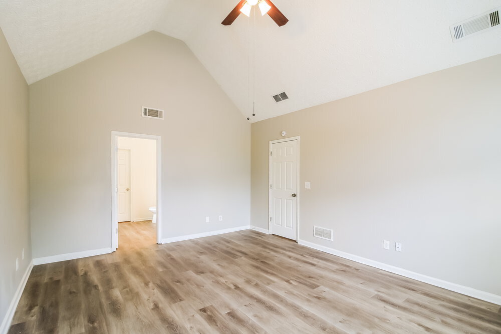 Building Photo - 215 Trelawney Pl