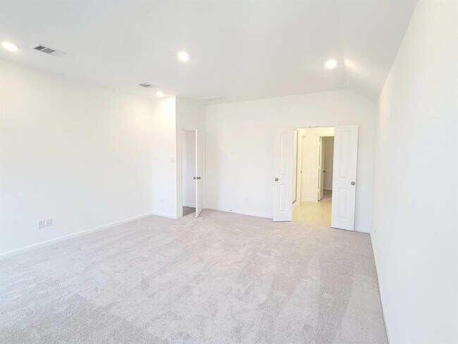 Building Photo - 30326 Centipede Grv Ln