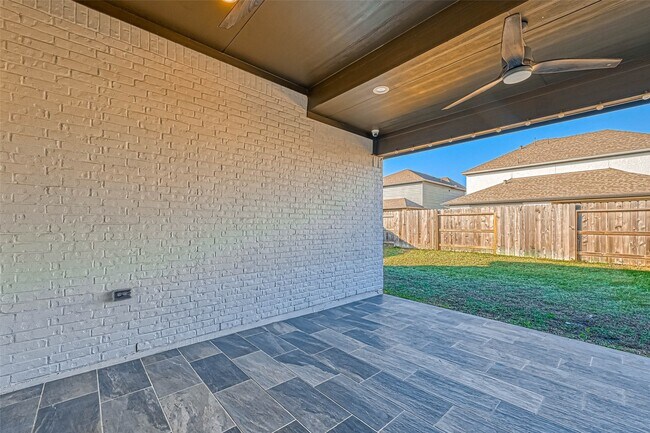 Building Photo - 11943 Bazley Knoll Dr