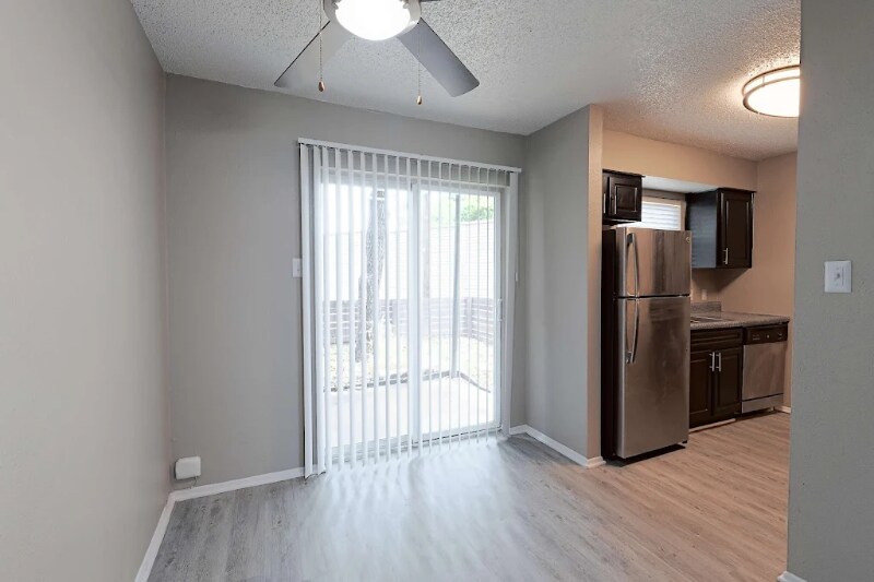 Building Photo - 531 Bedford Rd