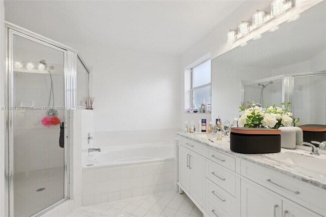 Building Photo - 14804 SW 155th Pl