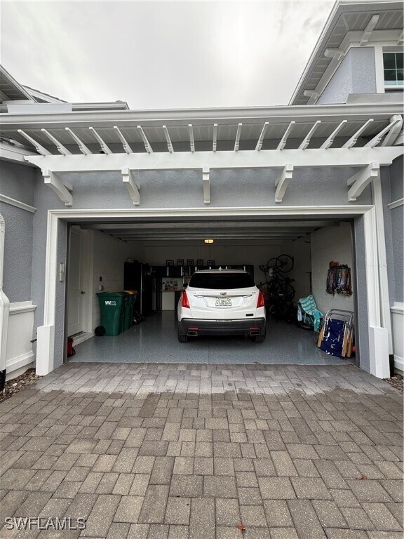 Building Photo - 2543 Seychelles Dr