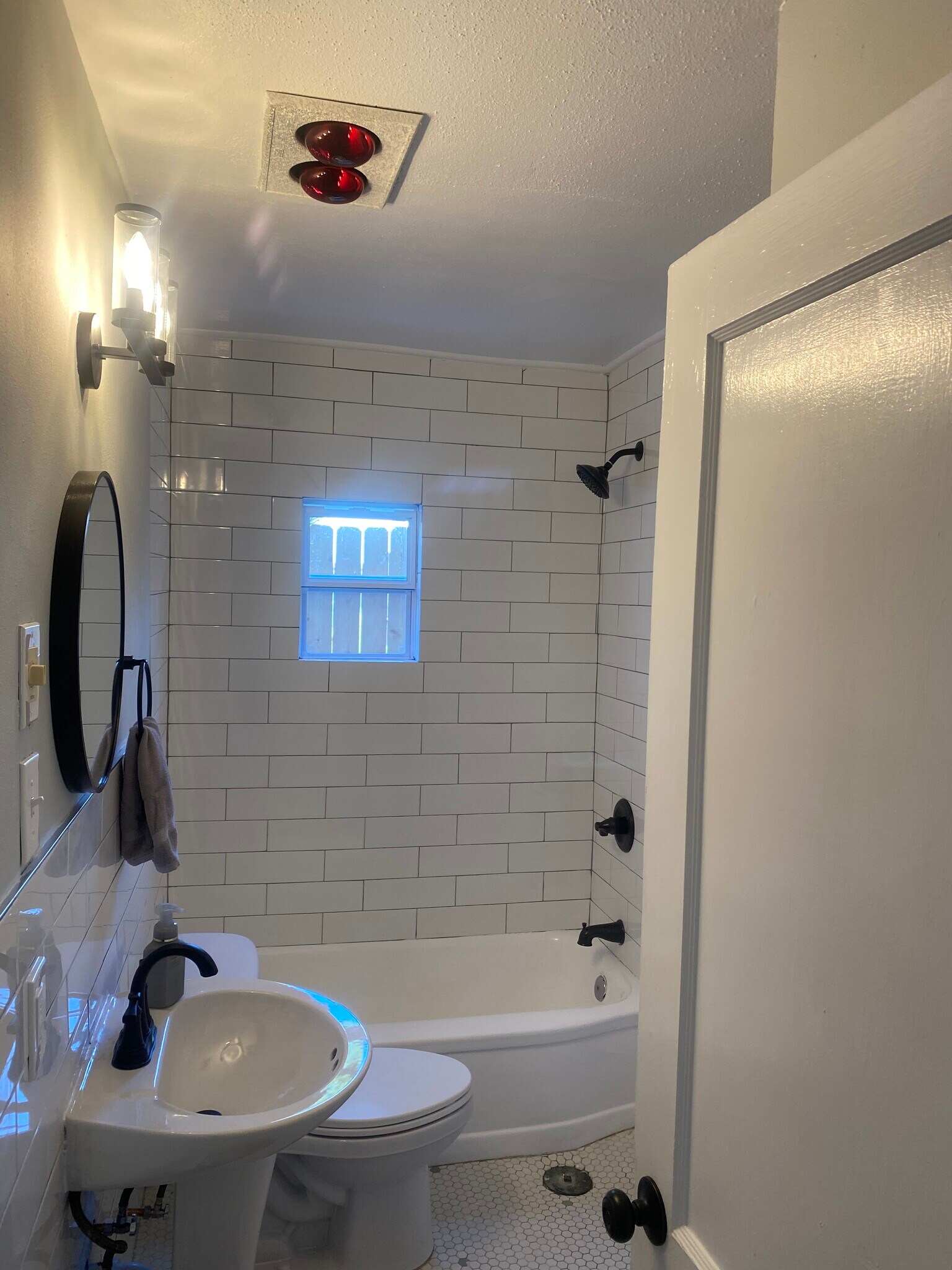 Building Photo - 1820 Metairie Rd