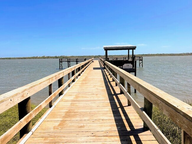 Building Photo - 28 Alcira Ct