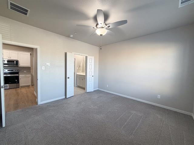 Building Photo - 464 Restoration Rd